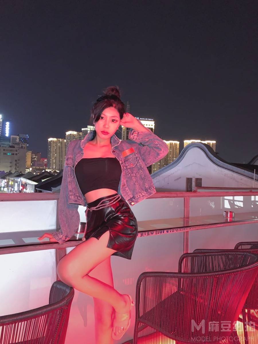 暗黑模特