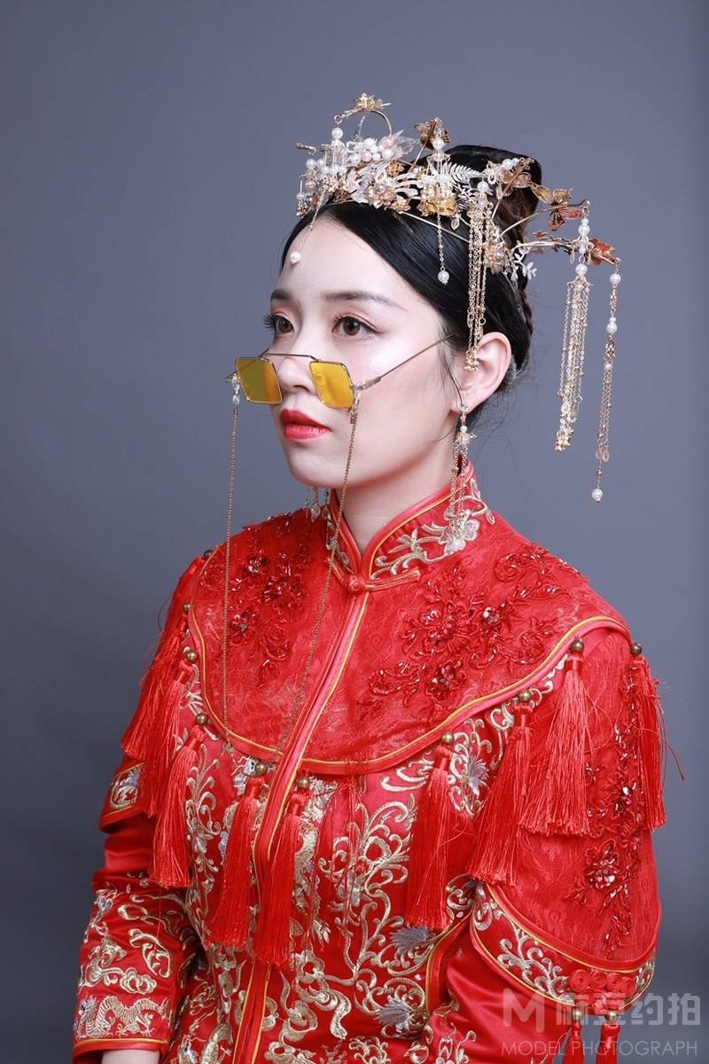 妆容模特
