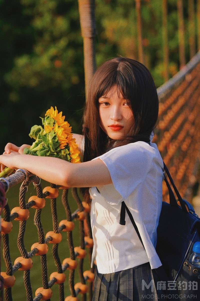 胶片模特