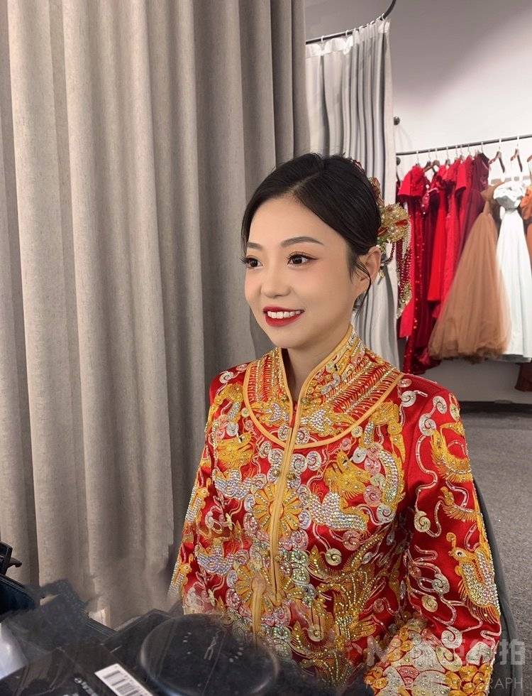 妆容模特
