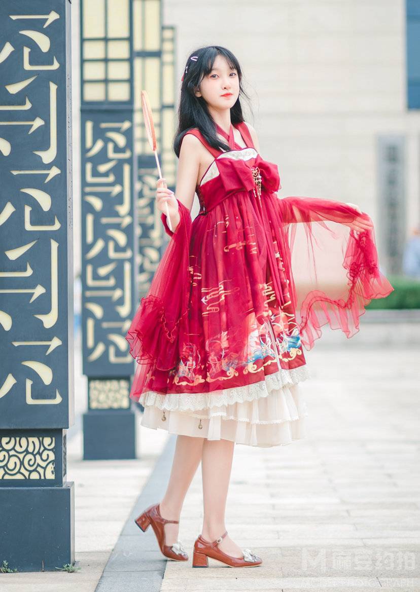 汉服模特