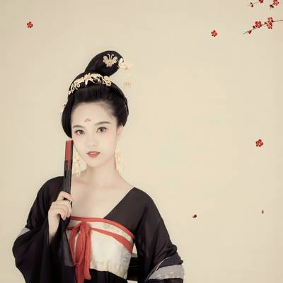汉服模特