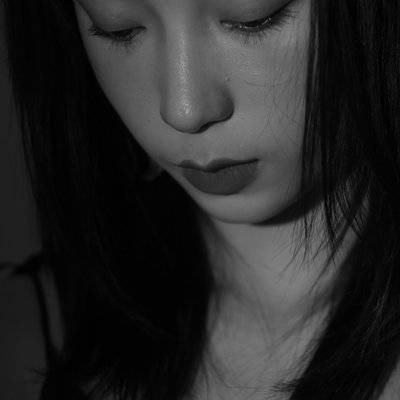 黑白模特