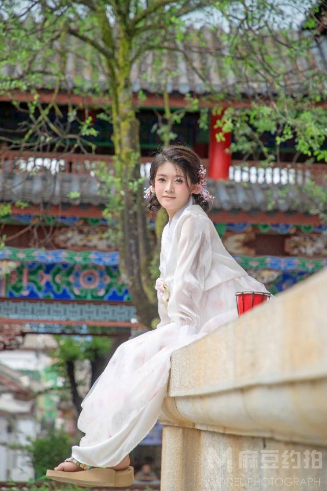 汉服模特