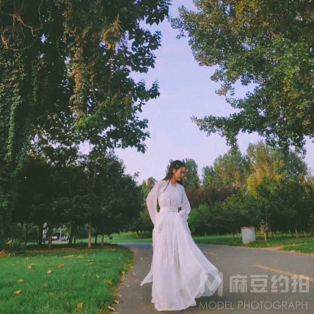 民国模特