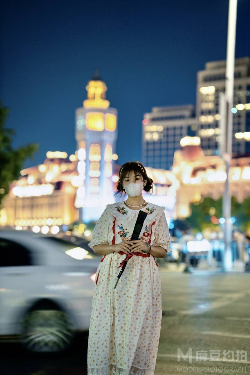 夜景模特