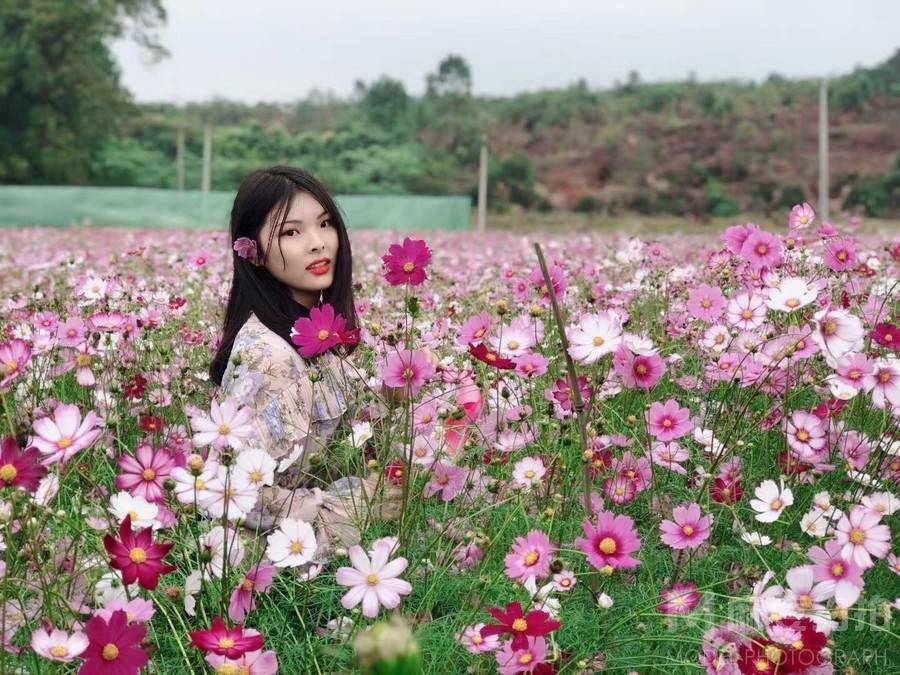 妆容模特