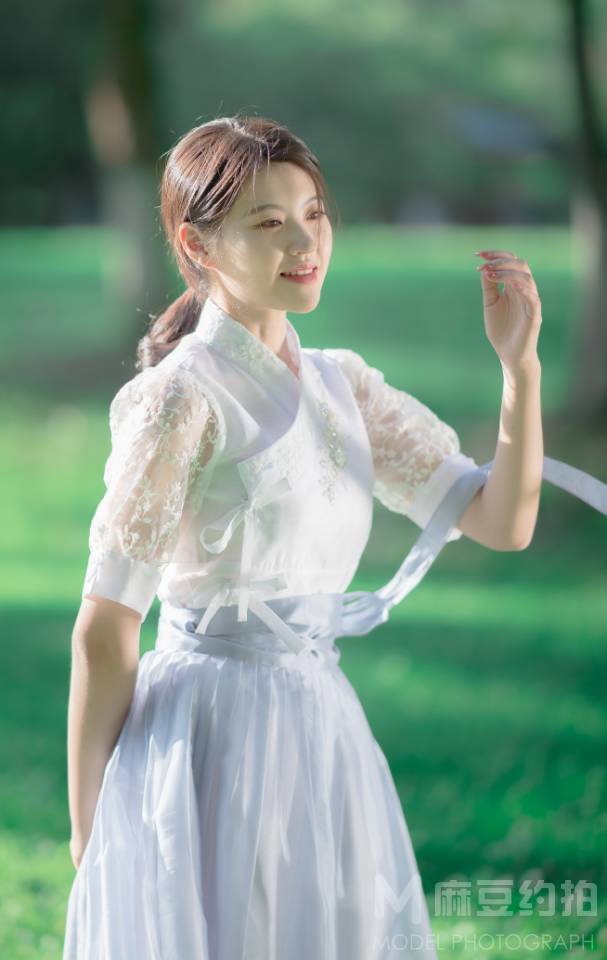 清新模特