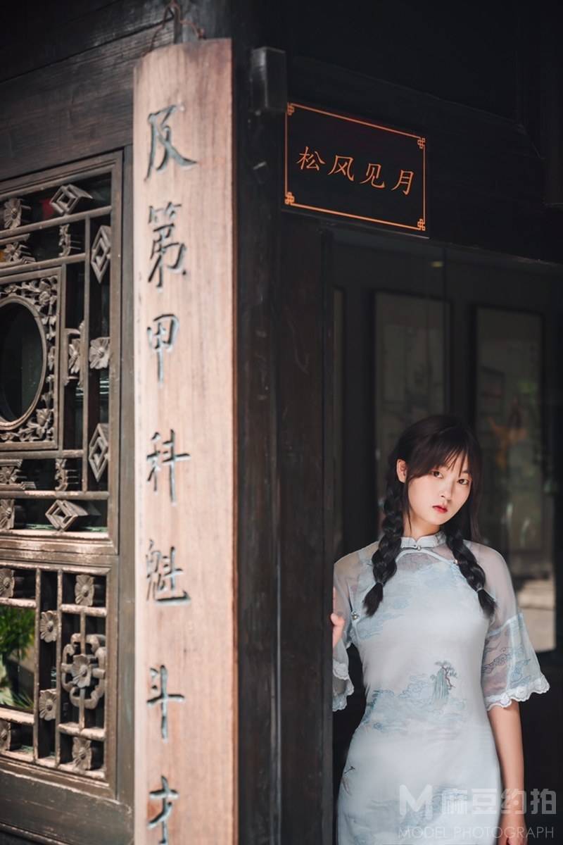 民国模特