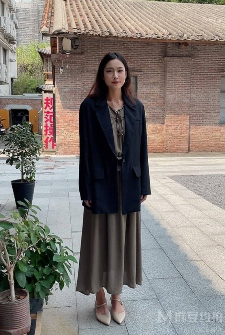 校园模特