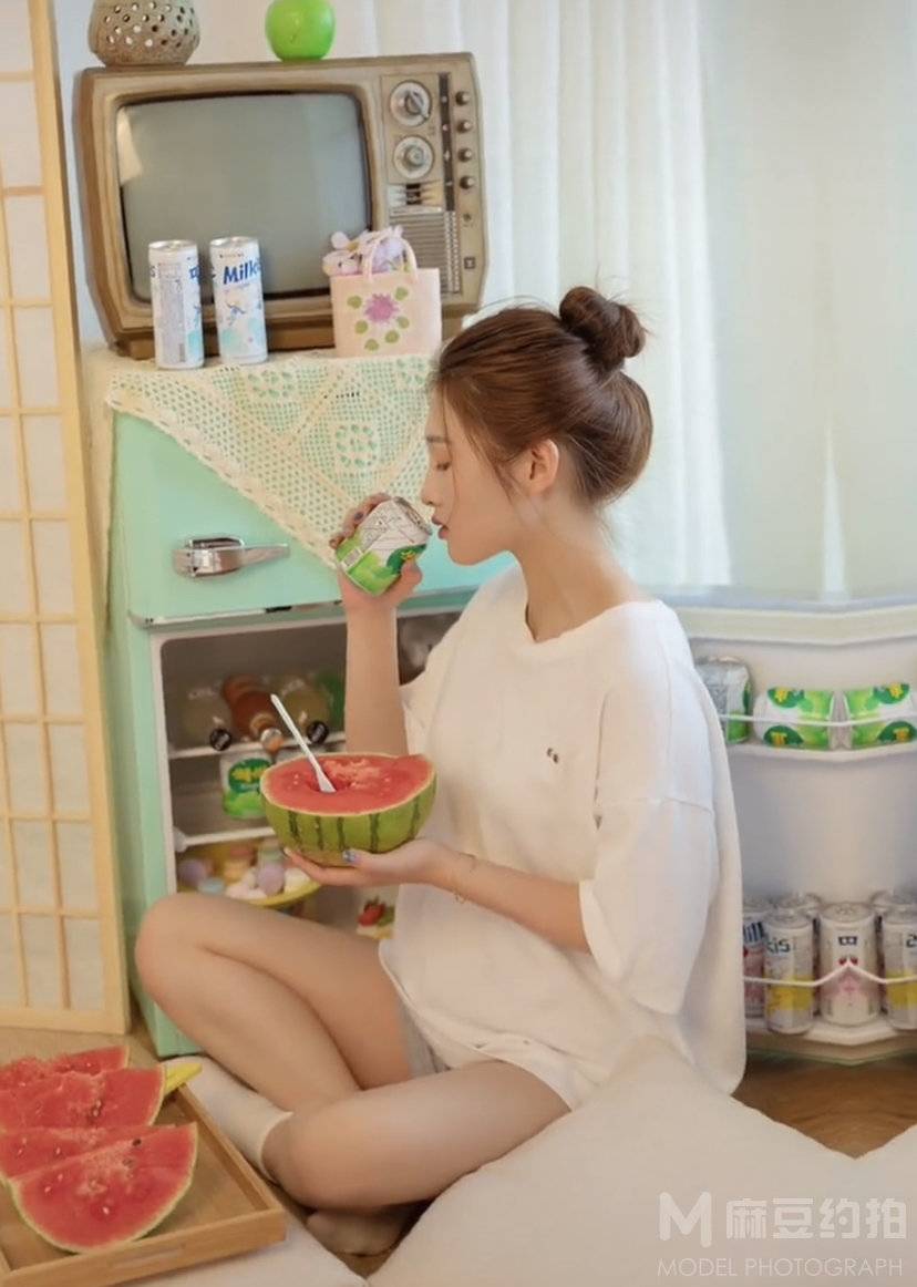 清新模特