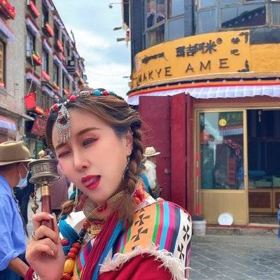 汉服模特