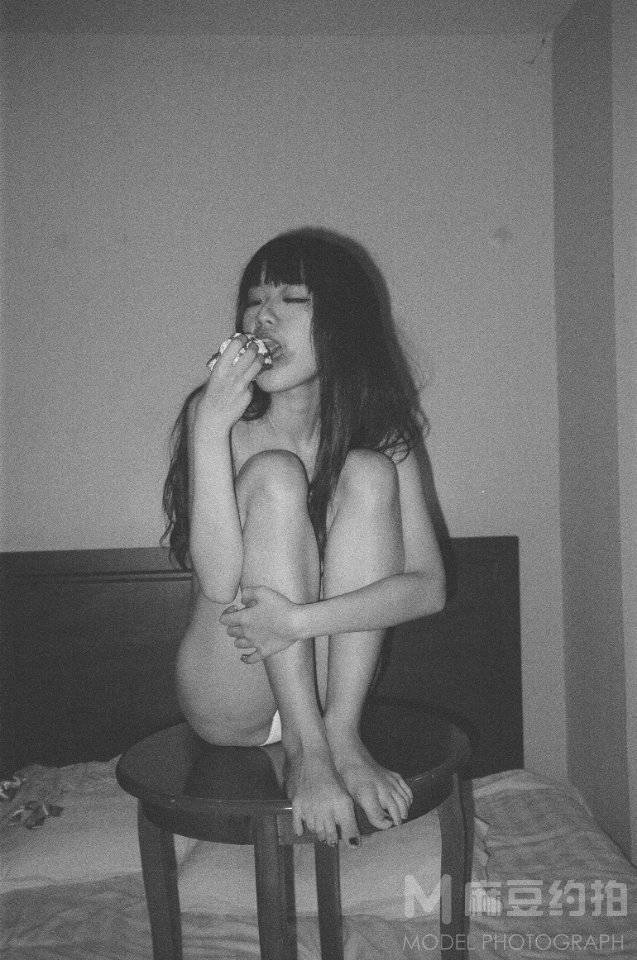 宝丽来模特
