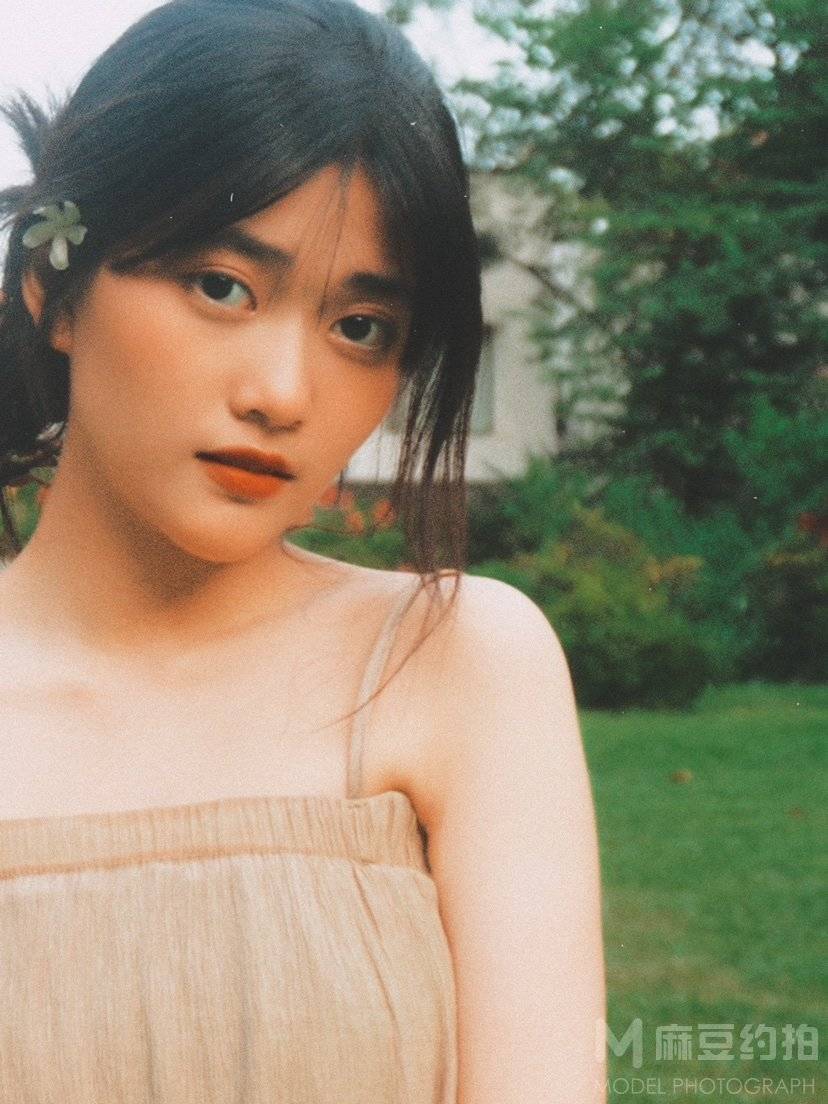 胶片模特