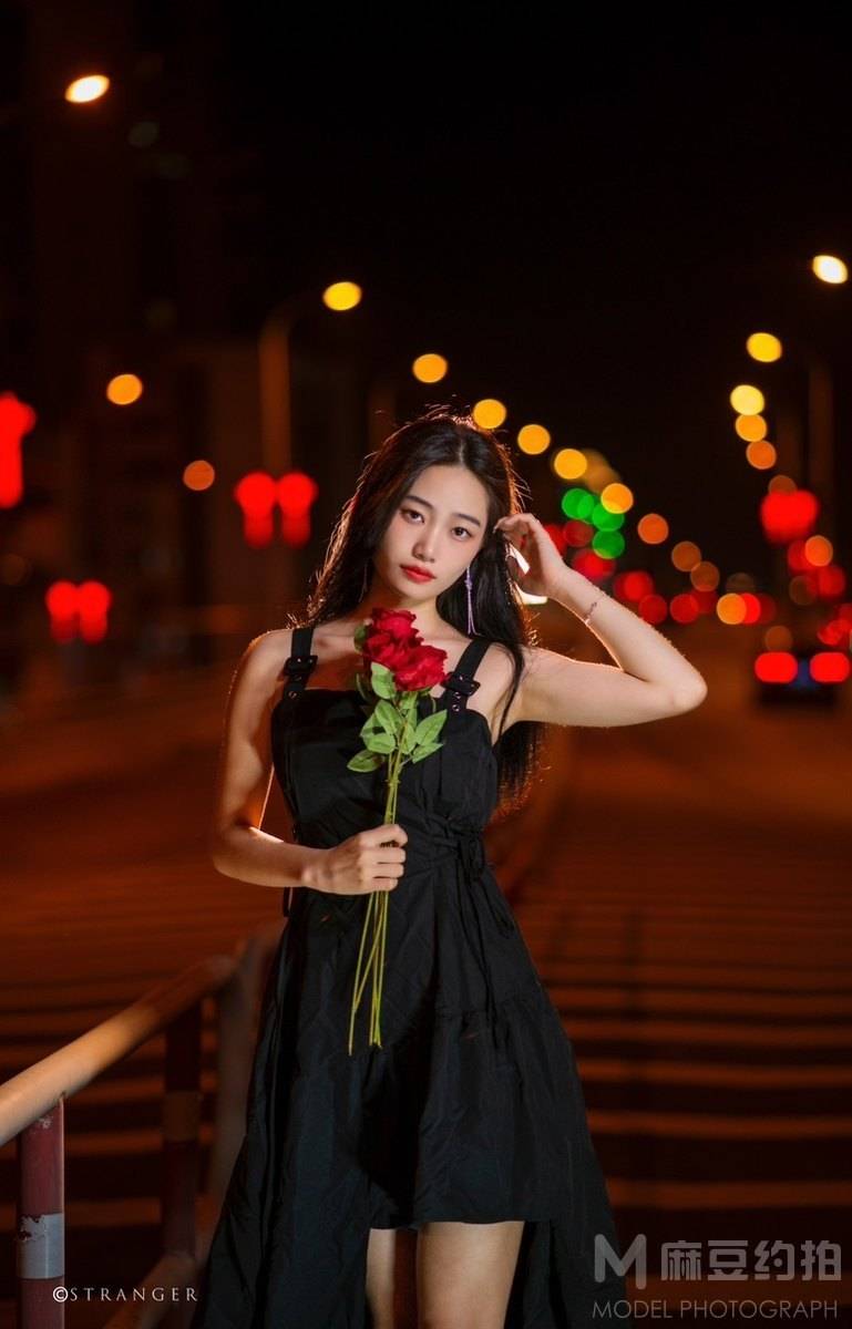 夜景模特