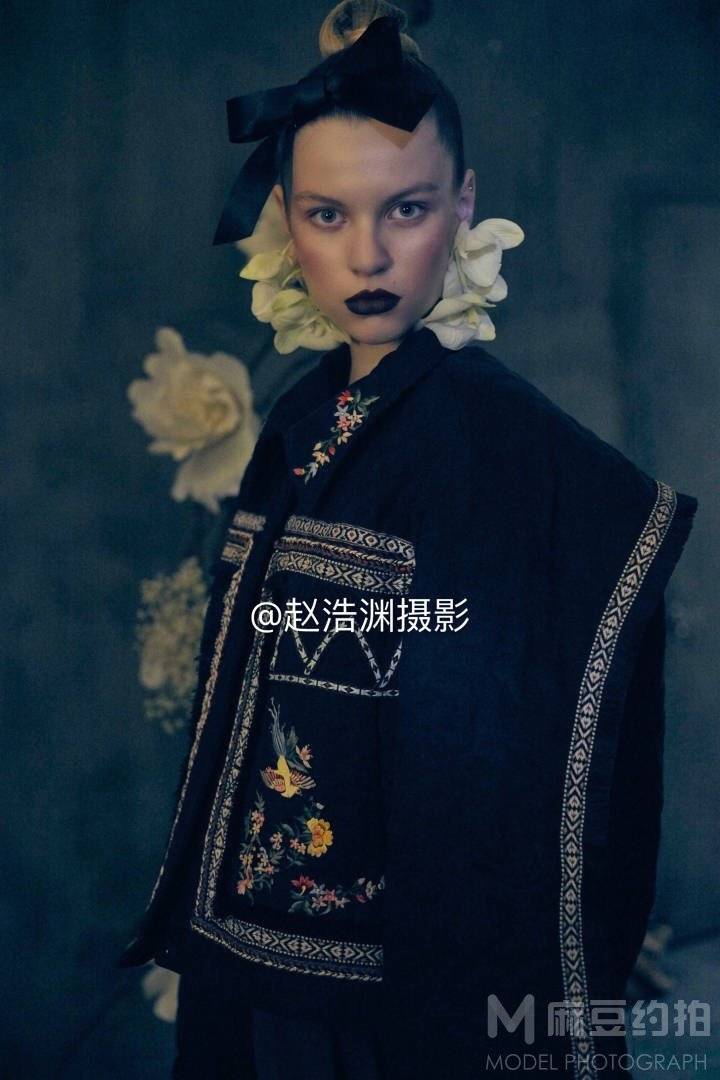 妆容模特