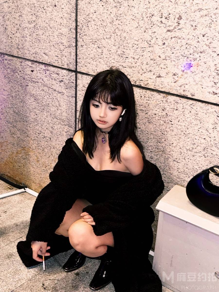 暗黑模特