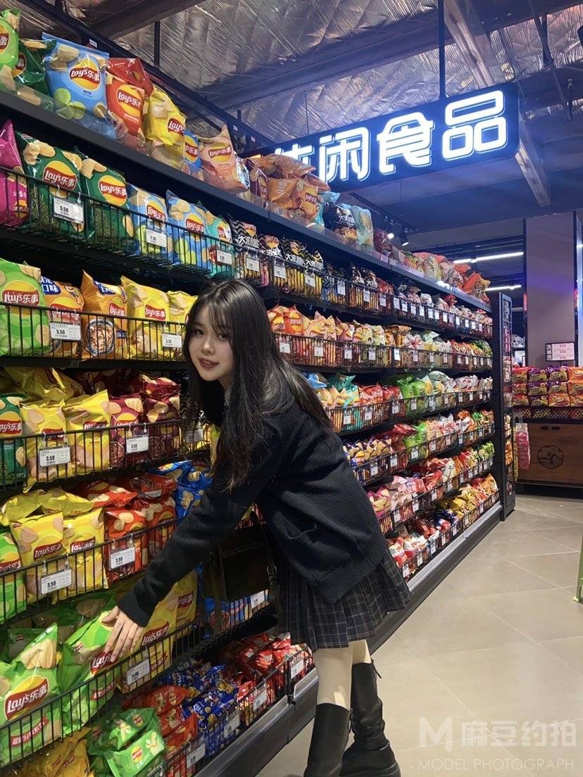 校园模特