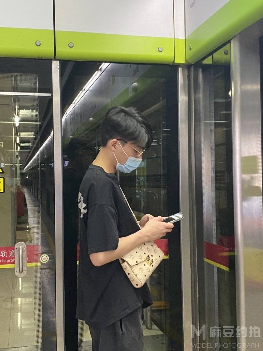 情侣模特