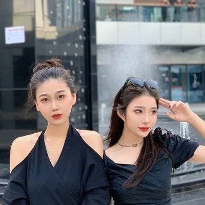 黑白模特