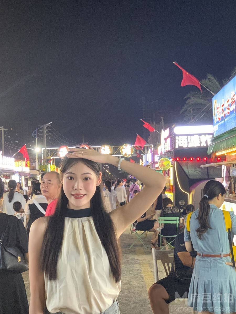夜景模特