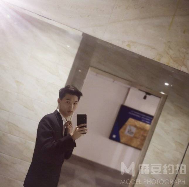 商务模特