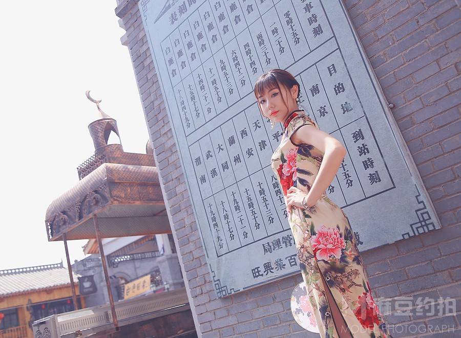 妆容模特