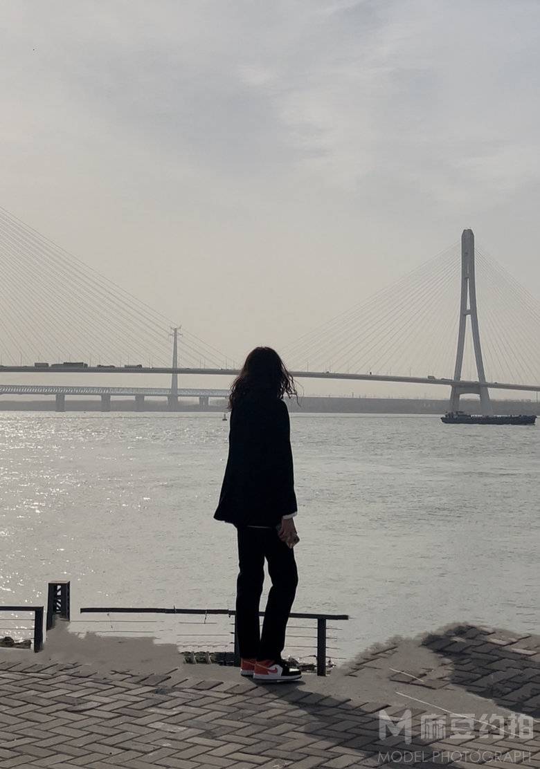 黑白模特