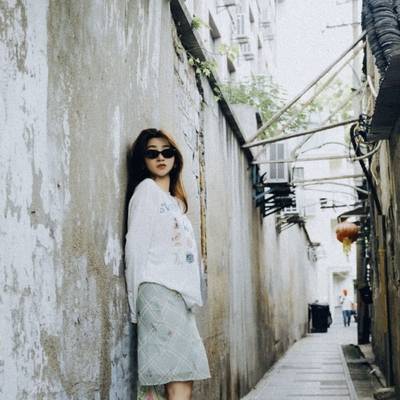 宝丽来模特