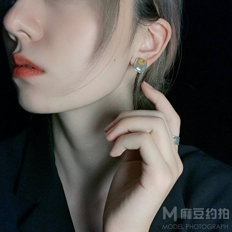 商务模特