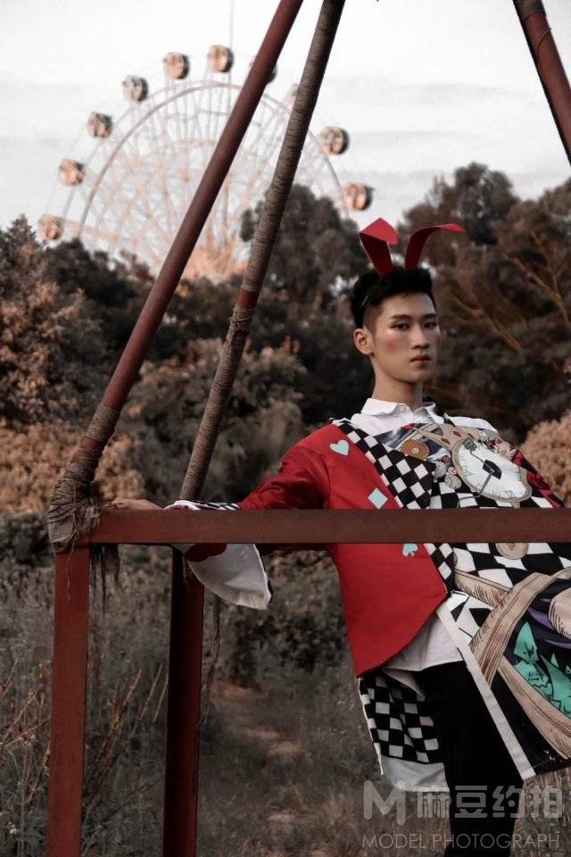 妆容模特