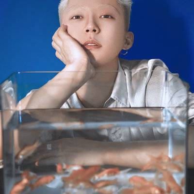 情绪模特