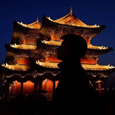 夜景模特
