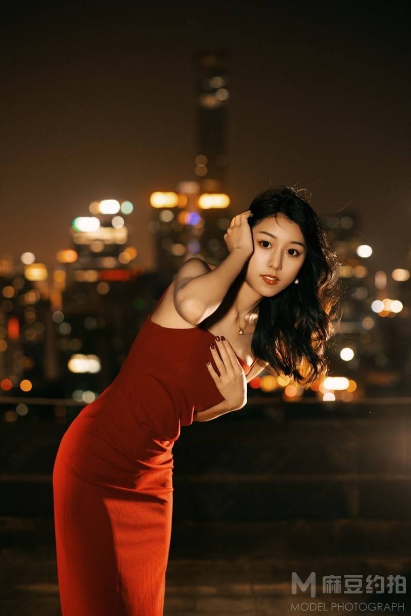 夜景模特