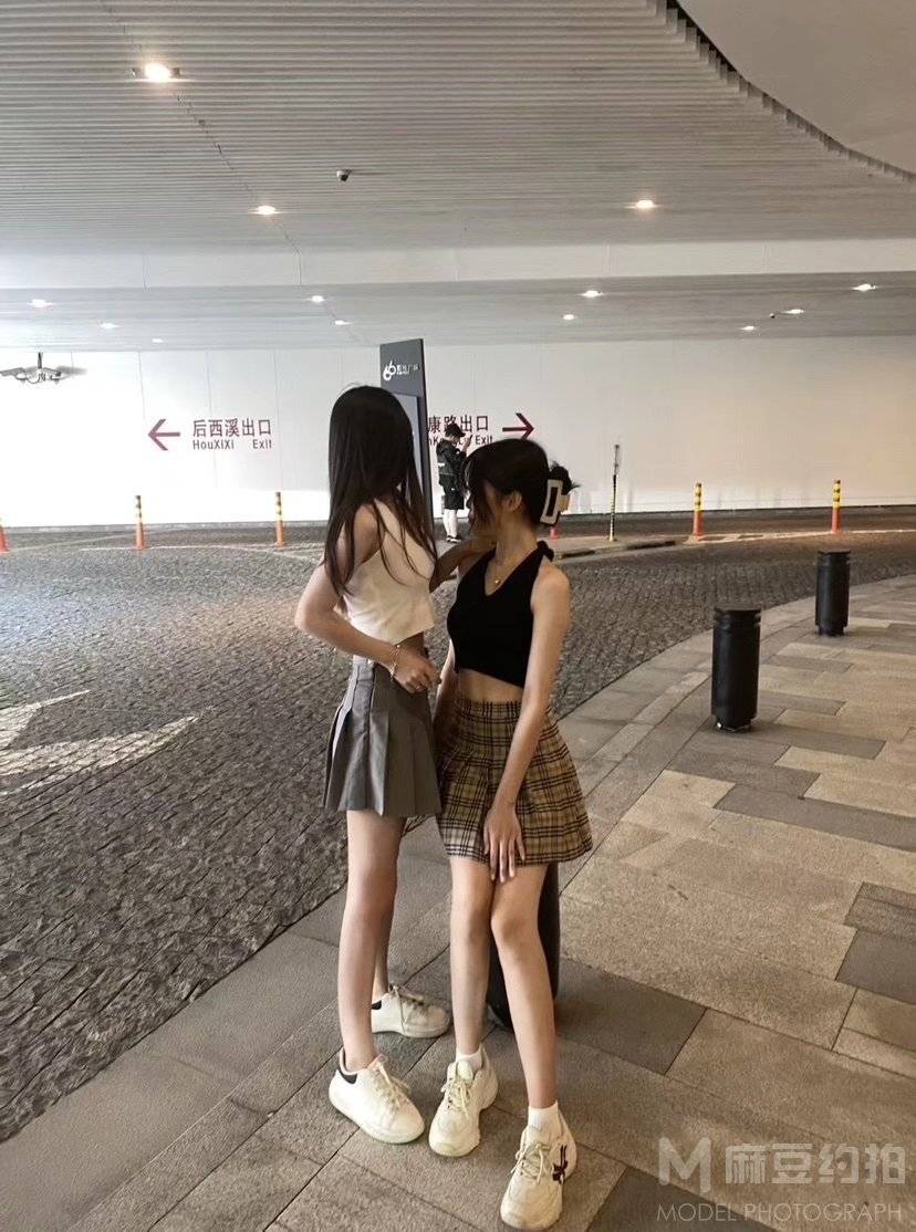 校园模特