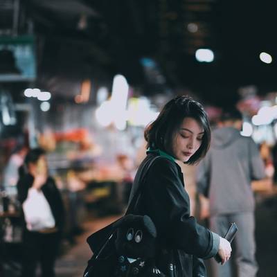 情绪模特