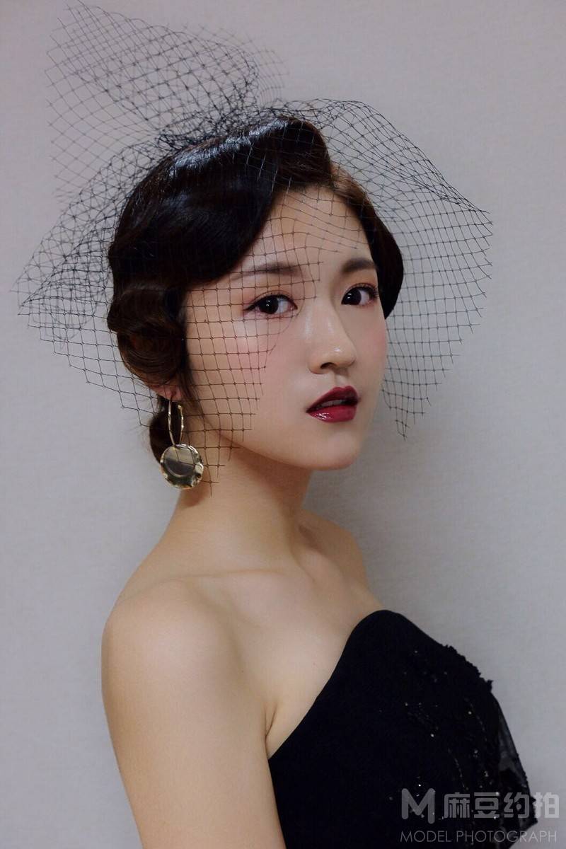 妆容模特