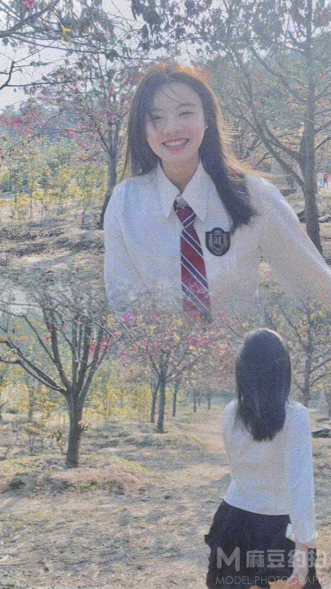 校园模特