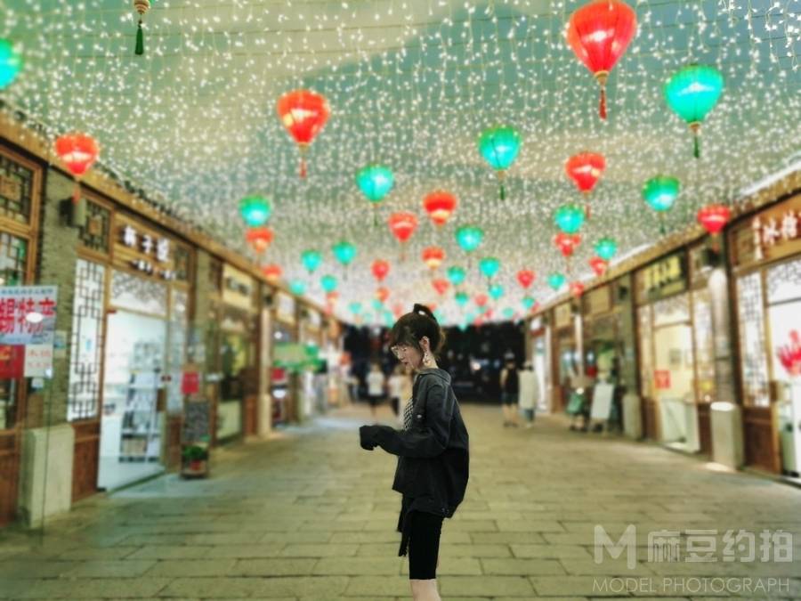 清新模特