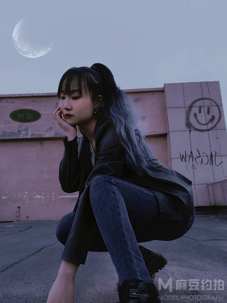 宝丽来模特