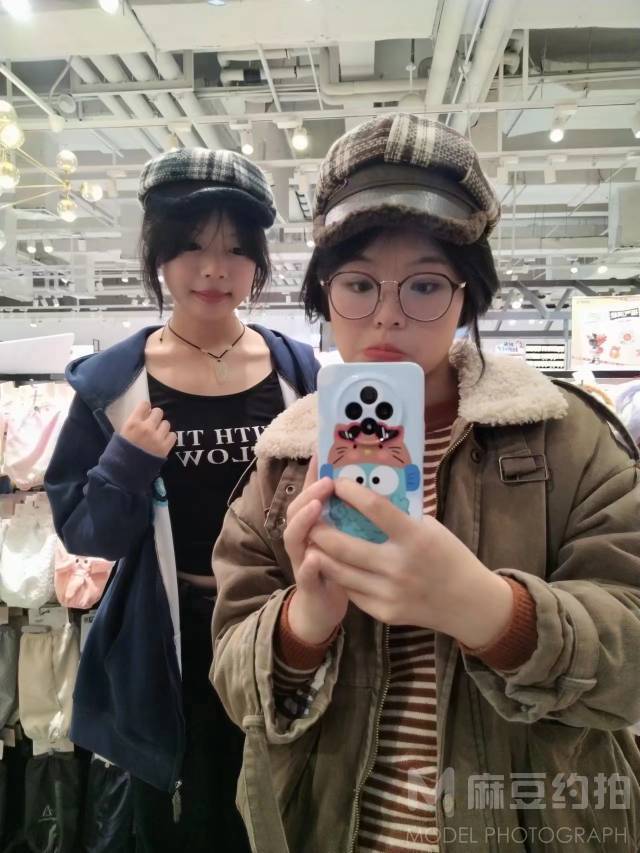 校园模特