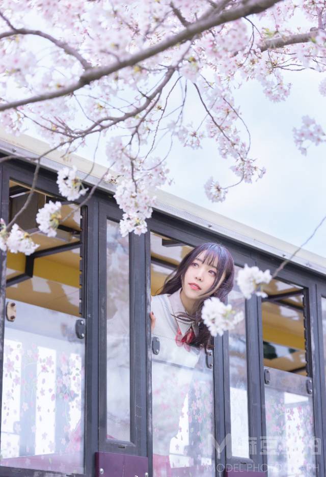 校园模特