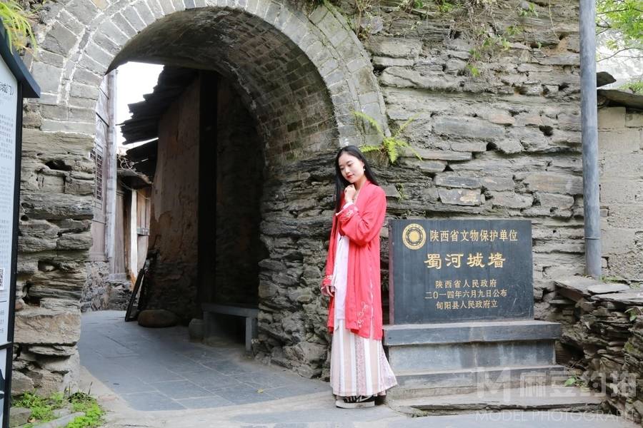 民国模特