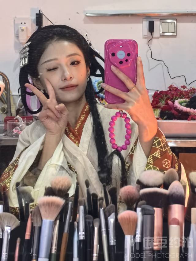 情侣模特