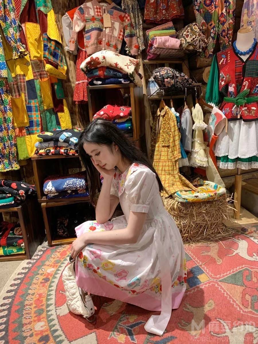 纪实模特