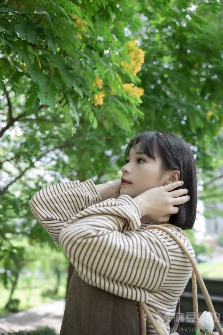 校园模特