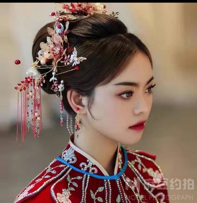 妆容模特