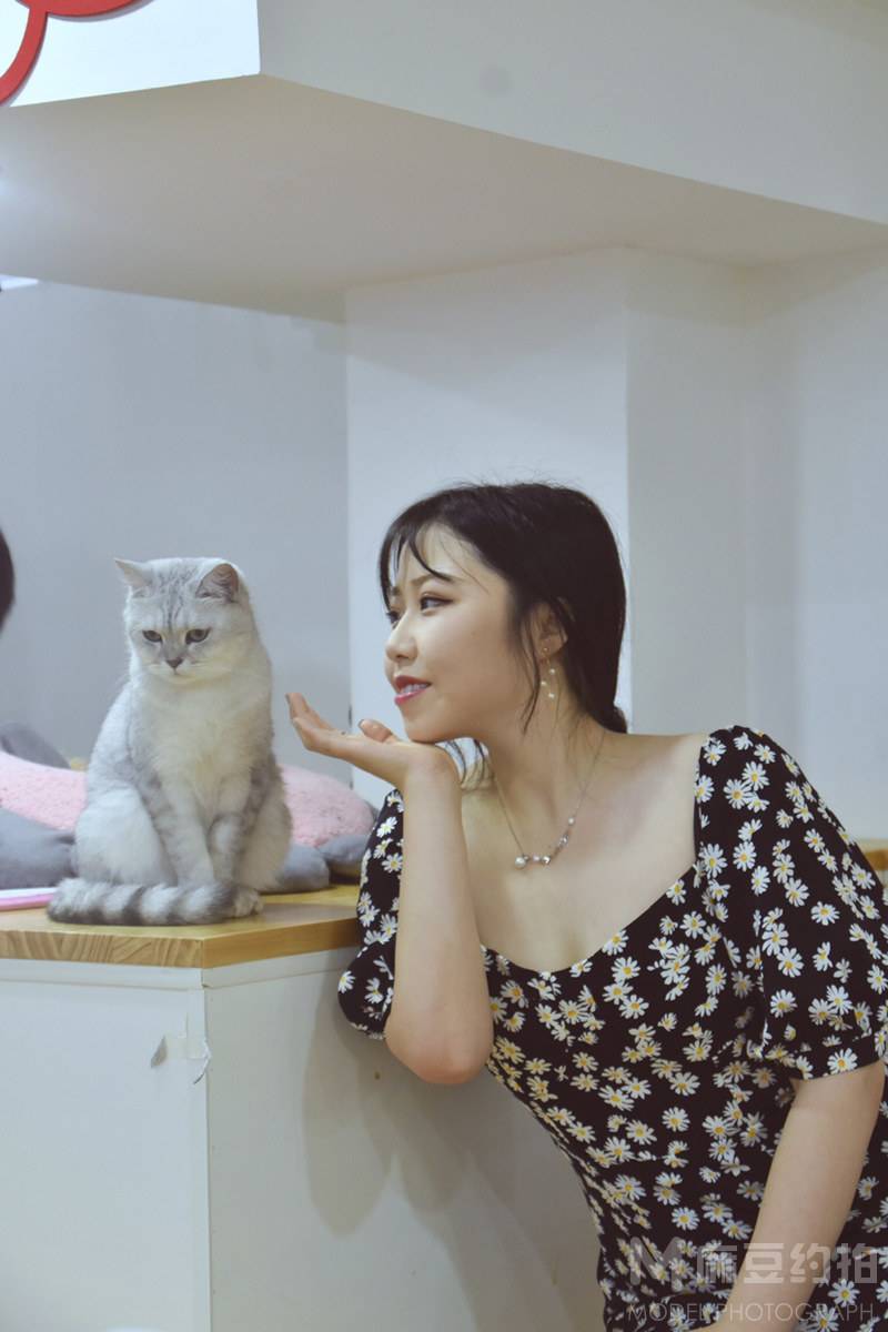 清新模特