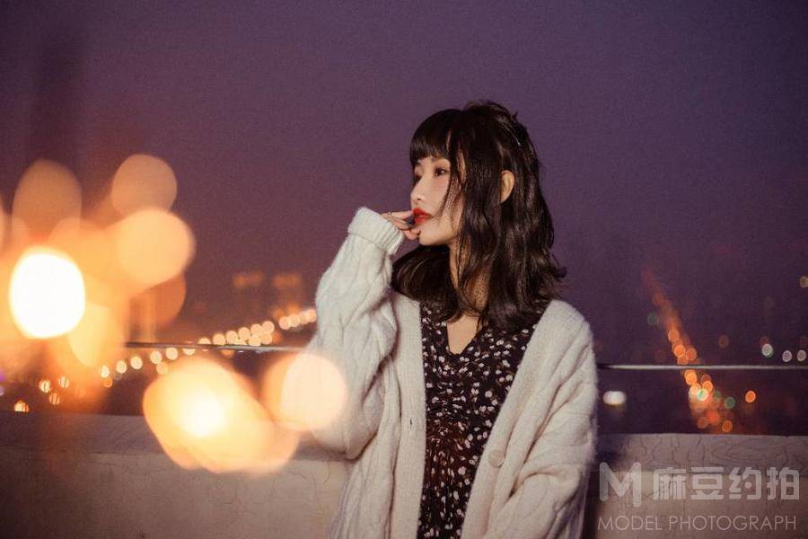 夜景模特