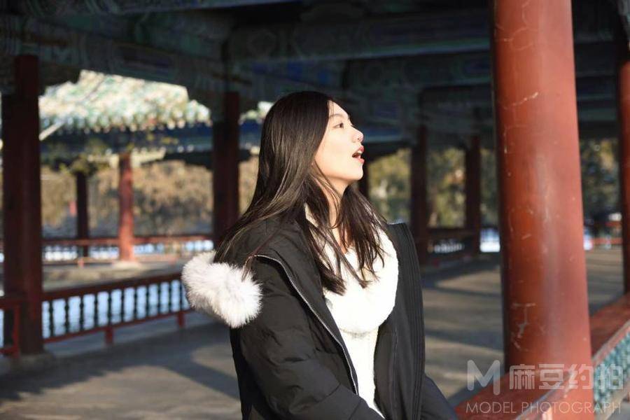 校园模特